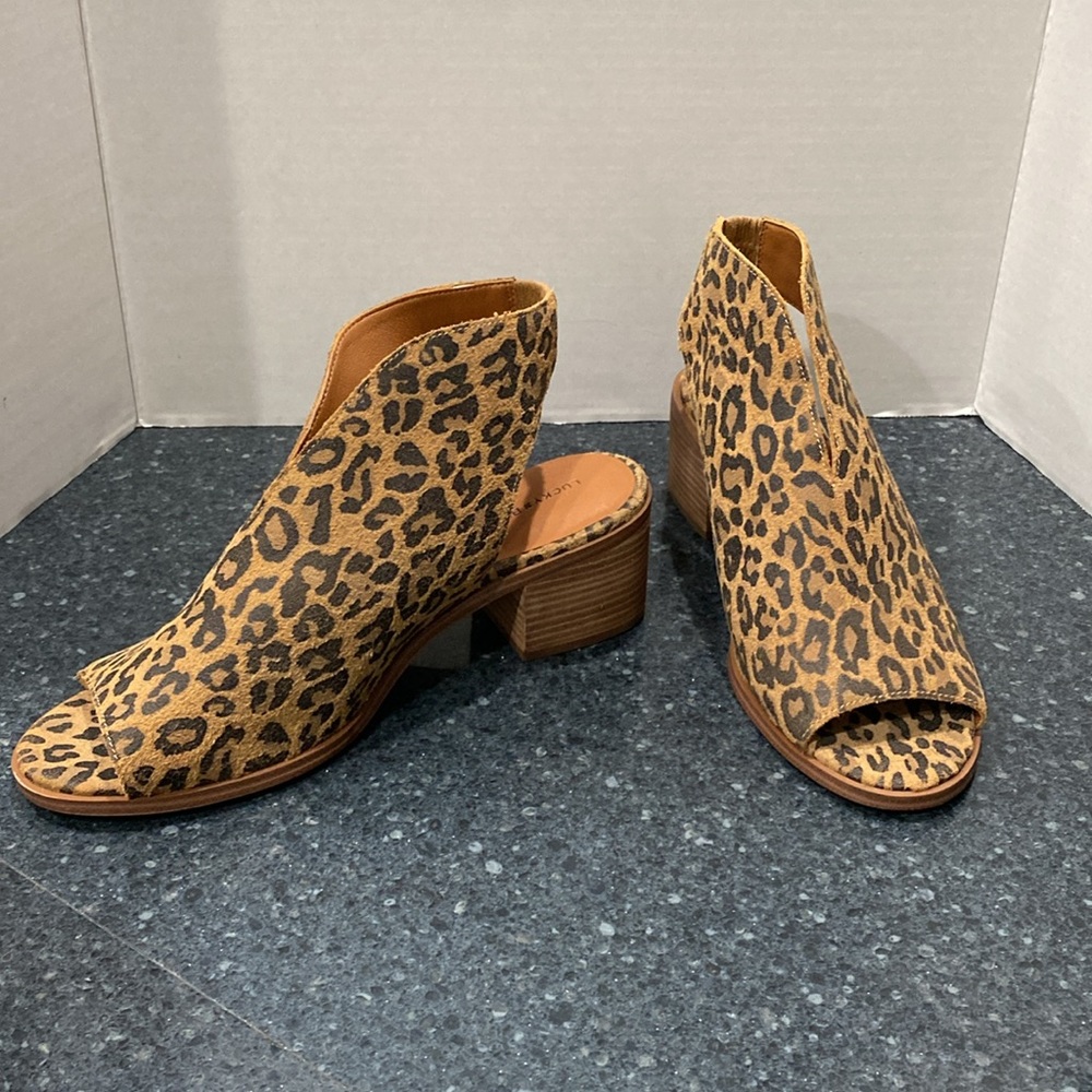 Lucky Brand “Terif” animal print : Leopard Leather Slingback Peep Toe Shoe NWOT!
